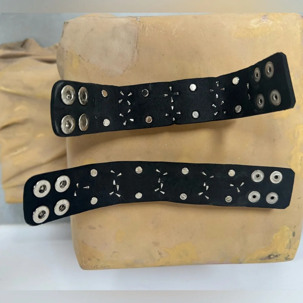 Lot of punk chokers collar and bracelets - 4 necklaces, 3 bracelets - Picture 11 of 15